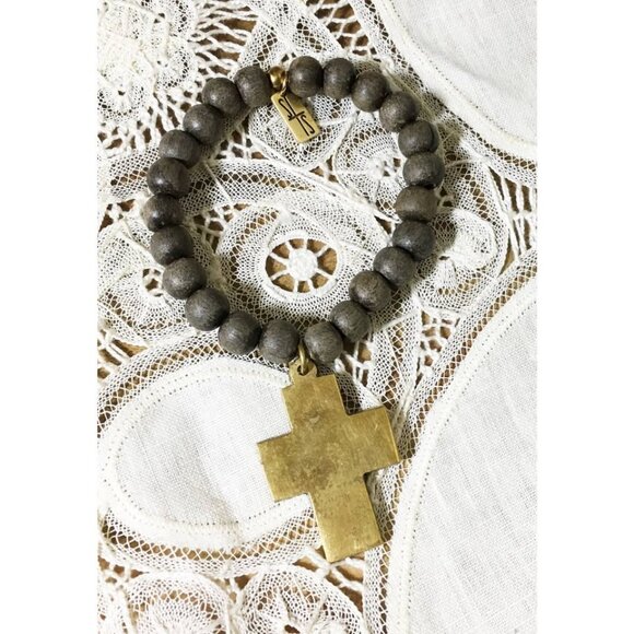 Catholic/Christian Wooden Bead Stretch Bracelet with Brass Cross - Picture 1 of 2